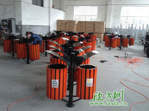 美化公園環境，就選河源鋼木垃圾桶